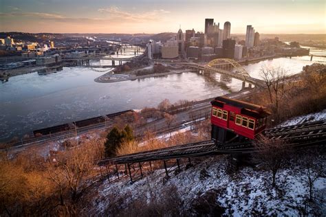 Pa weather pittsburgh - Tonight. A slight chance of snow showers before 7pm. Partly cloudy, with a low around 18. Southwest wind 11 to 17 mph. Chance of precipitation is 20%. Sunday. Mostly sunny, …